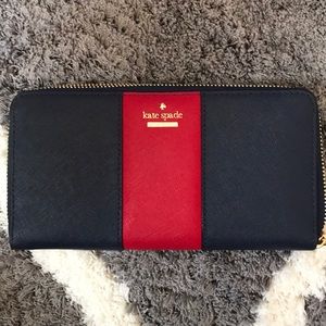 Kate Spade zippier continental wallet
